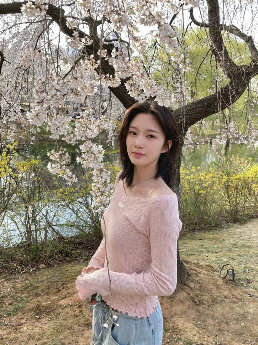 geolaeg33257864's tweet photo. 유경아 너 뭘해도 진짜ㅈㄴ이쁘다 https://t.co/D8sY5hARkO