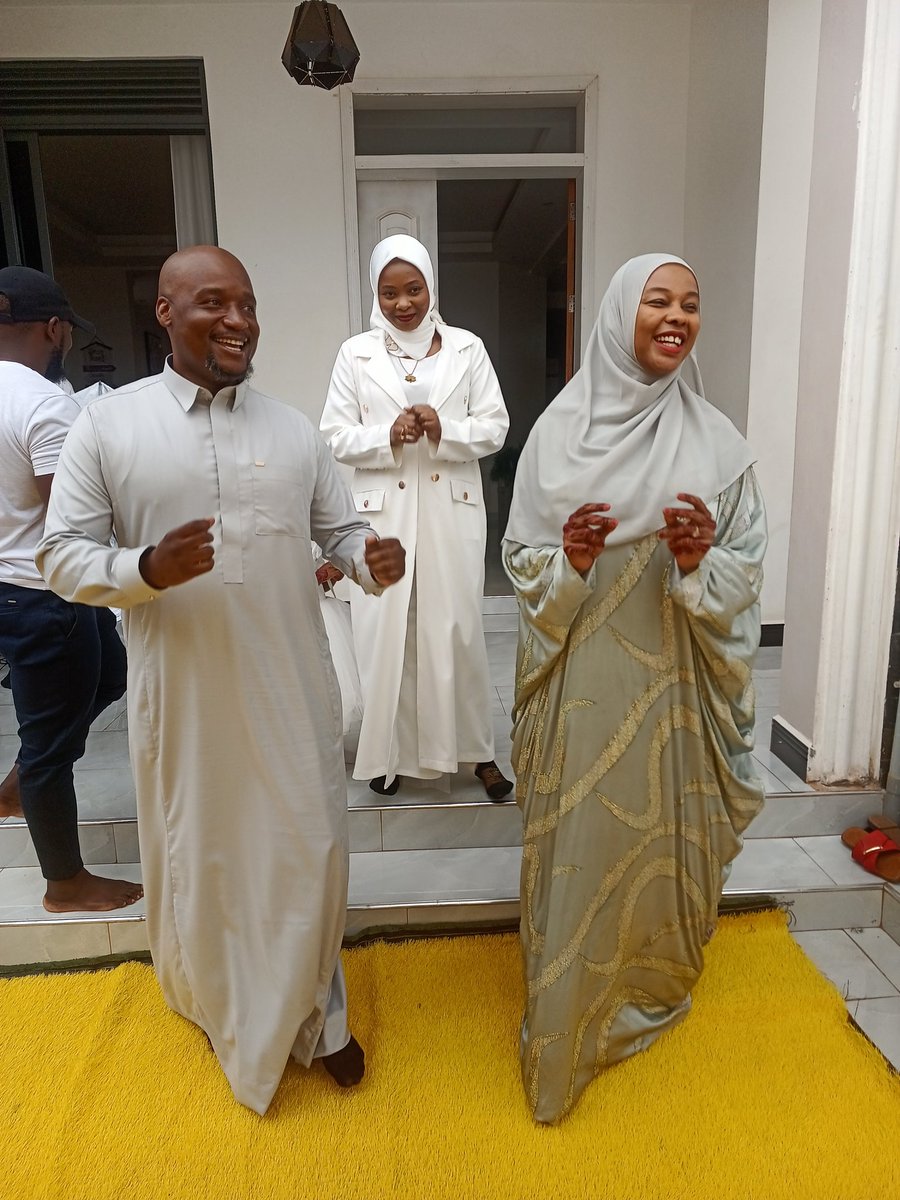 kasozimusa002's tweet photo. Hajji Abdallah Amir and Hajjat Swafiyya Ahmed are hosting their Thanksgiving right now at their Kungu home, celebrating a successful Hajj to Makkah and Madinah.

#SalamRoadToMakkah || #SalamUpdates https://t.co/rXPr0djL4v