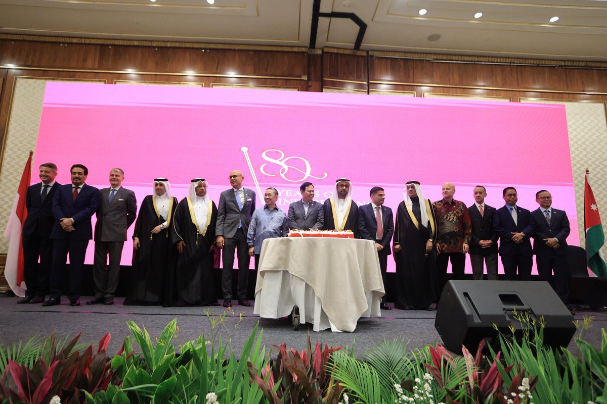 JorEmbID's tweet photo. The Embassy of Jordan in Jakarta in collaboration with Jordan Tourism Board celebrated the 80th Anniversary of Jordan’s Independence Day, attended by senior Indonesian officials, parliamentarians, ambassadors, and community leaders. https://t.co/XXfDNyt2ze