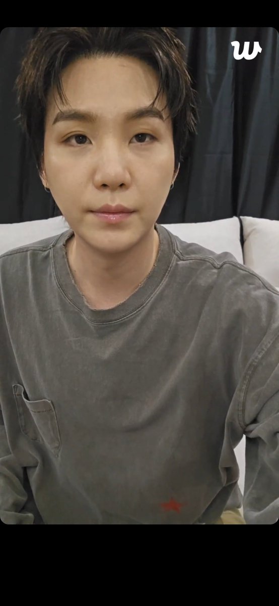 Lieza37's tweet photo. @bts_twt_YNG1 Take care https://t.co/moBLJ72IeZ