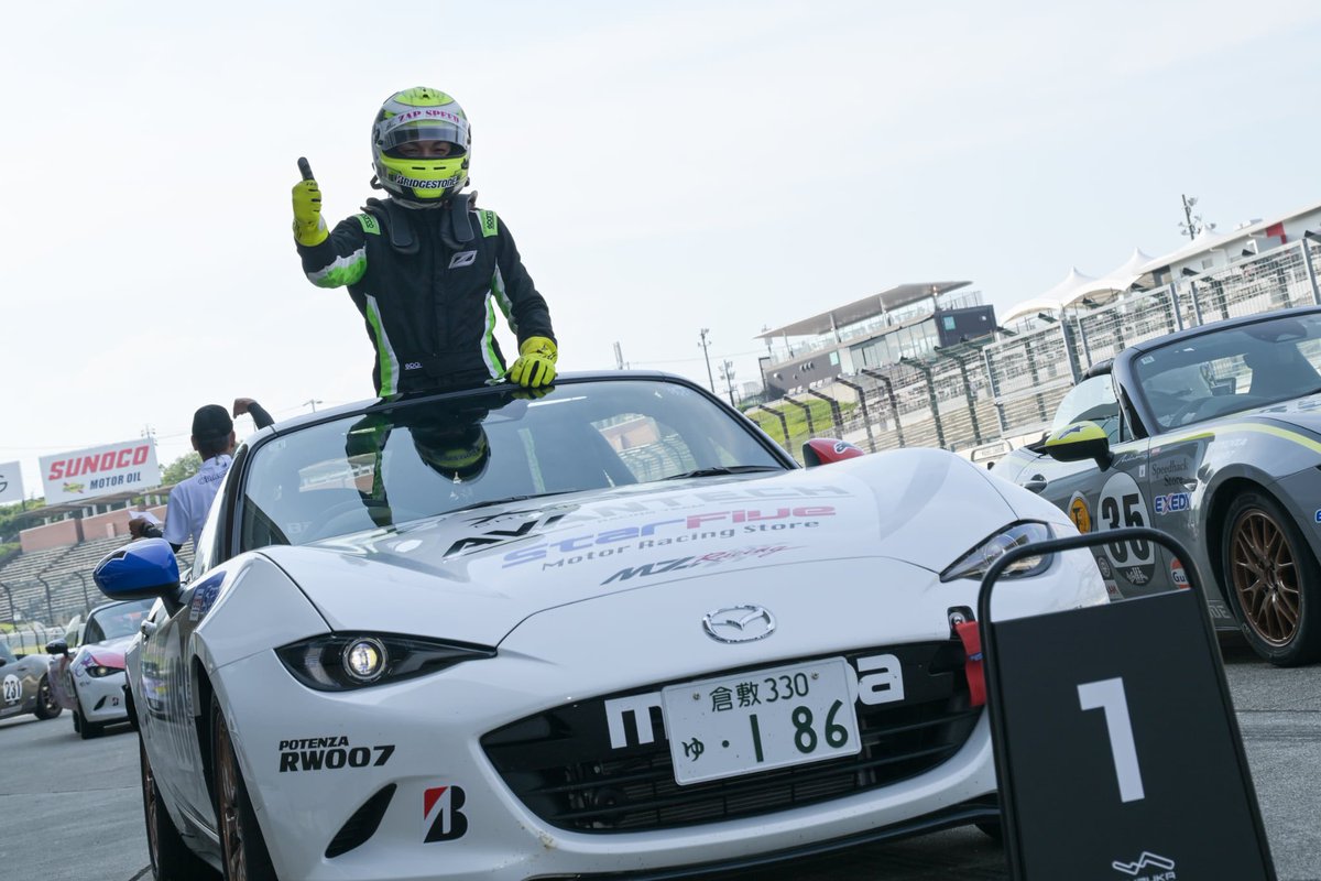 AVANTECHrt's tweet photo. ロードスター パーティレースⅢ
ジャパンツアーシリーズ 第3戦
鈴鹿サーキット大会 

#186 伊藤駿（AVANTECH ロードスター）

【決勝】
1位 / 39台

スタートから一度も首位を譲らず、パーフェクトウィンを達成する事が出来ました。

ご声援いただきましたすべての皆様、誠にありがとうございました！ https://t.co/1EUXgEuiz6