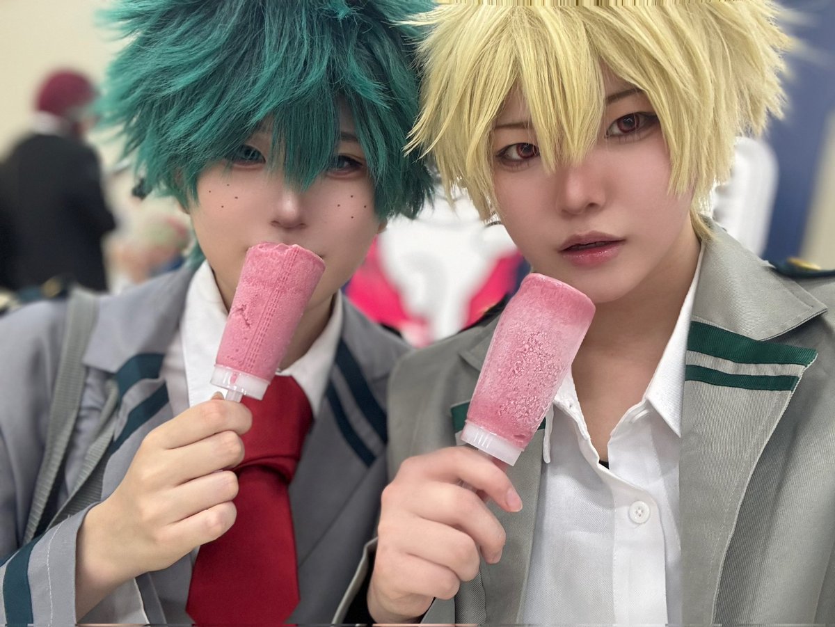 uRu_sor301's tweet photo. ※cos
かまちゃんのドカメロかつきと一緒でした🎶 https://t.co/JDEm4bAmv0