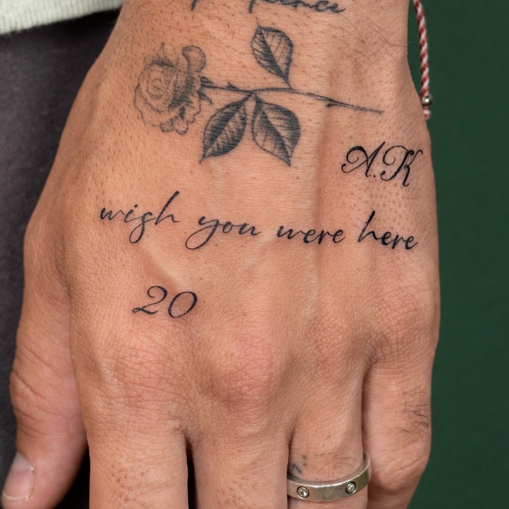LFC_Tandy's tweet photo. 🚨 Tsimikas new tattoo on his hand honoring Diogo Jota: ”Wish you were here 20” ♥️ https://t.co/BGly5W8MAd