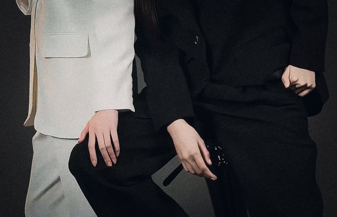 ppy_dd's tweet photo. 🤍🖤🔥 

#อิงล็อต #englot https://t.co/qVR9402M35