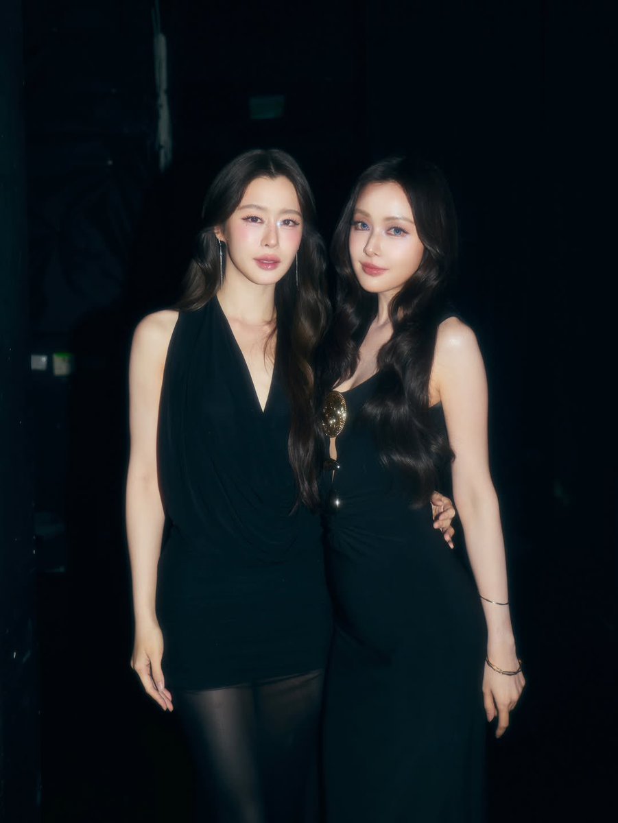 eisayaofficial's tweet photo. (📸) 130626 Oomeisaya’s New Instagram Post

Last night, we said goodbye to Fulfill🤍 The story may have ended, but the love and memories will stay close to my heart forever. 

Thank you for every laugh, every tear, every message, and every moment we‘ve shared together. 
แล้วพบกันใหม่นะคะ :) 

OOMBAM FULFILL FINAL EP
#รักเติมเต็มFinalEP