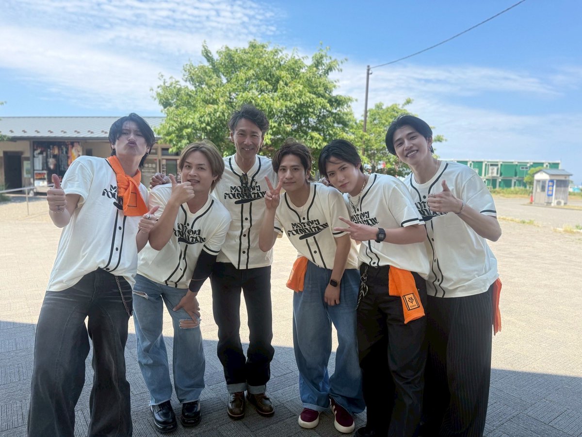 GUM_taisei's tweet photo. 『元木大介　スマイル���ェスin能登半島』

来ていただきありがとうございました‼️

元木さん、
元巨人軍の北村拓己さん、田中豊樹さん
ありがとうございました⚾️

少しでも能登の皆様の力になれるよう
これからも自分たちにできることを
続けていきたいと思います‼️
#元木大介
#北村拓己
#田中豊樹 https://t.co/pmzYKvGG5D