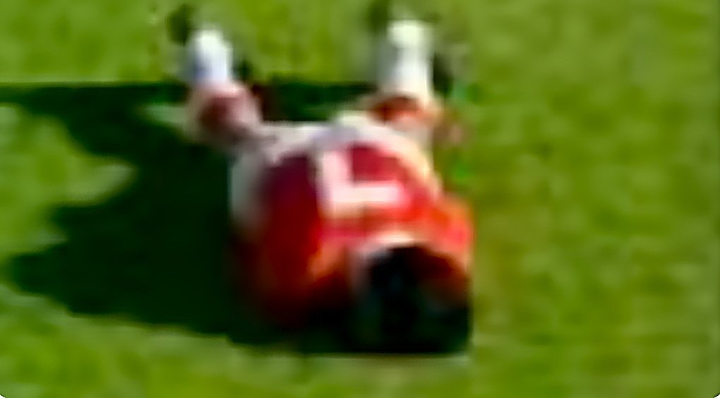 RRealmurcia's tweet photo. Este reportaje incluye una charla con Núñez, Juanjo y Pérez García los capitanes de aquel Real Murcia de Felipe Mesones. Habría que hacer algún programa para conocer la intrahistoria de porqué pasó @Vicente_Capape en @MurcianistasSA lo comentó. Hablar también con Aquino y Correa. https://t.co/Q5YCYRF6Y9