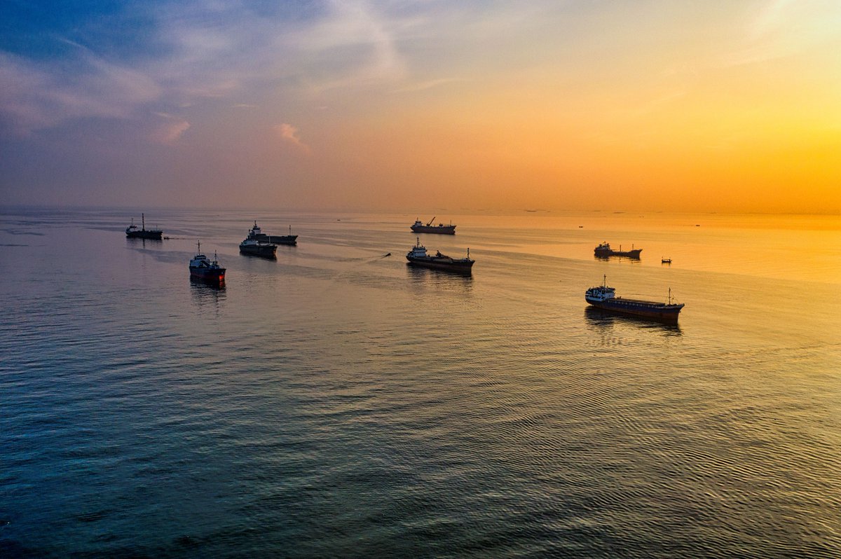AcademyNavis's tweet photo. The river-sea coaster market entered a quieter period with the arrival of June. Surprisingly, no changes were reported in the conventional Black Sea coaster market. Mr.Engin Koçak's latest: Dry Cargo Market Review 01-05 June 2026.
https://t.co/32WLt98QU4 https://t.co/tlBdoVU0OC