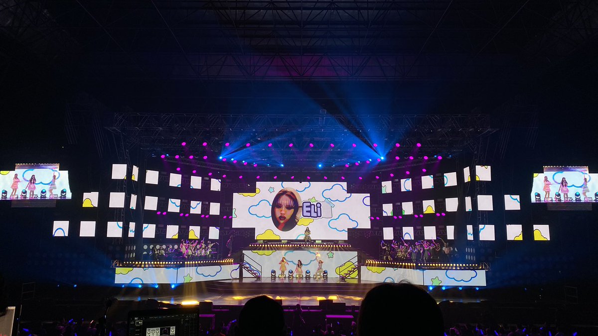 officialJKT48's tweet photo. TOP 28 13 Nin Shimai no Uta | Lagu 13 Bersaudari 
#RequestHourJKT48 https://t.co/wDD2iMMb9w