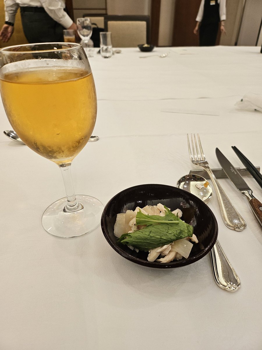 naoki1893's tweet photo. 久々の広島でランチ💫 https://t.co/nhgoRLoBjv