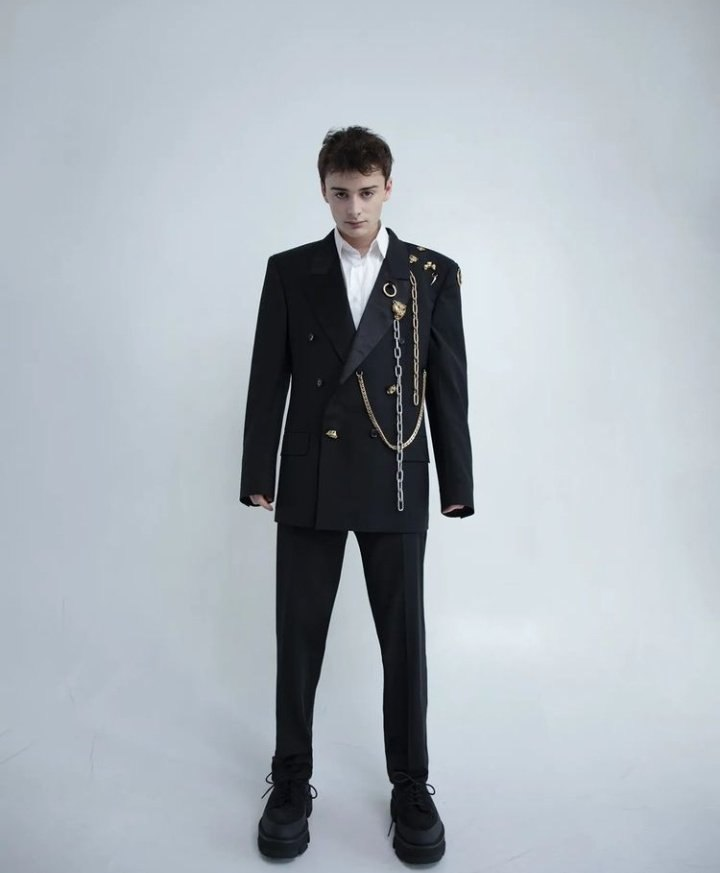 chaam_ii's tweet photo. БЛЯТЬ КАК ЕМУ ИДЁТТТ ТОЫТАФОЛЫАТСДФЦУРАЩШФЦУА872318937928))))!))!)))"))№)!))" https://t.co/XRzma0qbzu