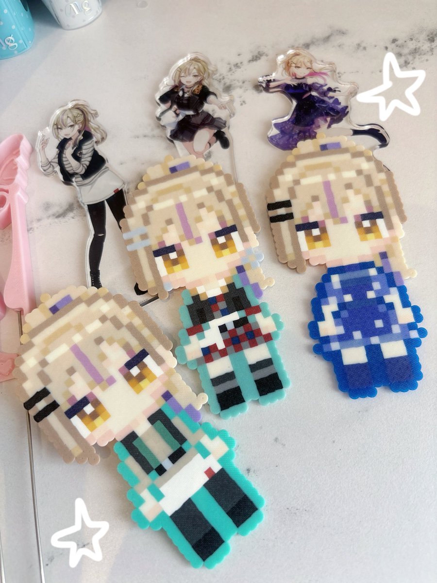 aaanna1205's tweet photo. 響季のアイロンビーズ可愛いー♩
髪型再現楽しかったです⊂( ᴖ ̫ᴖ )⊃
#あんなアイロンビーズ https://t.co/jBfwVrsi8t