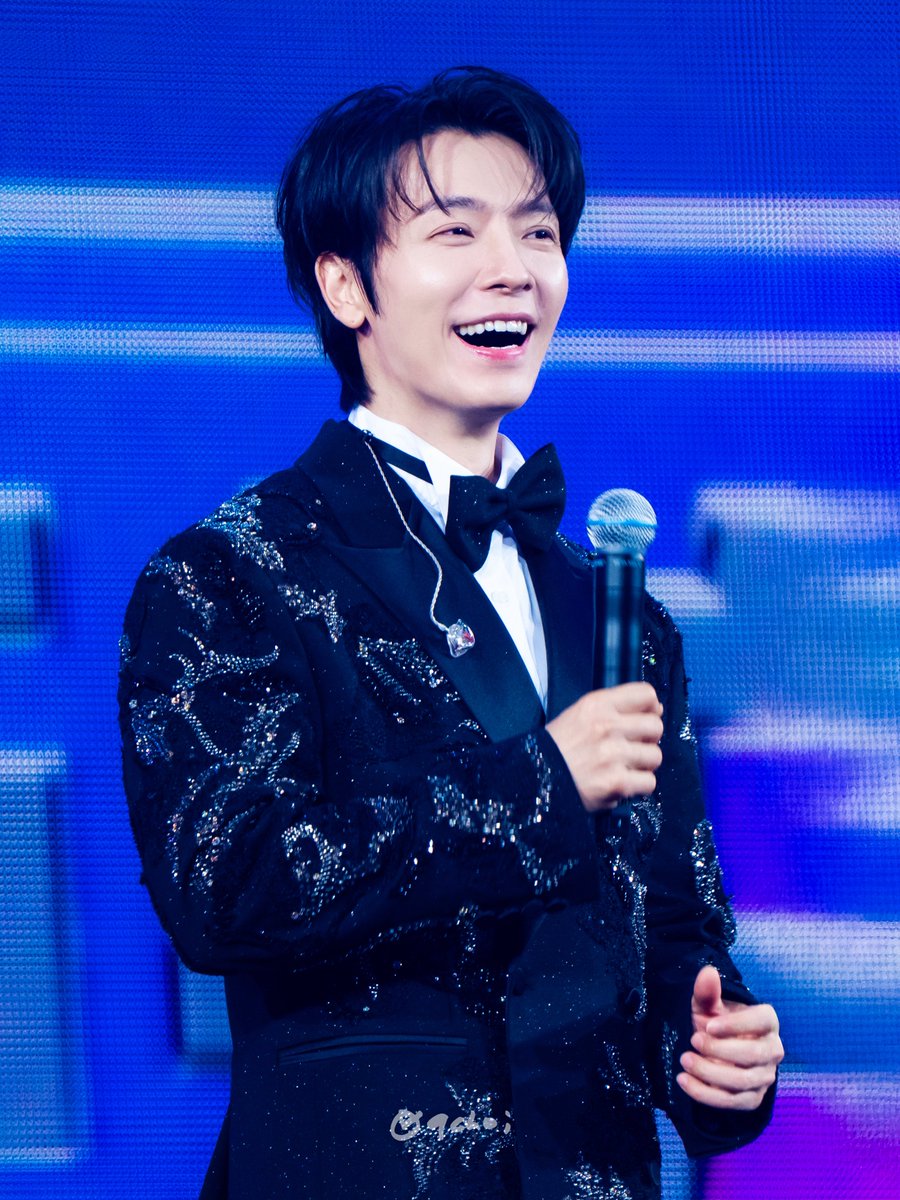 9choi_elf's tweet photo. 𝟚𝟘𝟚𝟞𝟘𝟞𝟙𝟛 𝕂𝕂𝔹𝕆𝕏 𝕄𝕦𝕤𝕚𝕔 𝔸𝕨𝕒𝕣𝕕𝕤

귀여워ㅠㅠ

#DONGHAE #동해 #이동해 #東海
#SUPERJUNIOR #슈퍼주니어 
#SUPERJUNIORDNE 
@donghae861015 ♡ https://t.co/6mTBjkk5Ef