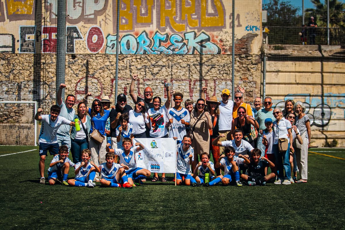 CEEuropa's tweet photo. Victòria i ascens! 👏

L’S12E aleví ha pujat de 3a a 2a🤩🥳

Pont Marina 0 - Europa 1

📸 @angelgarreta https://t.co/3CkBoUM4kz