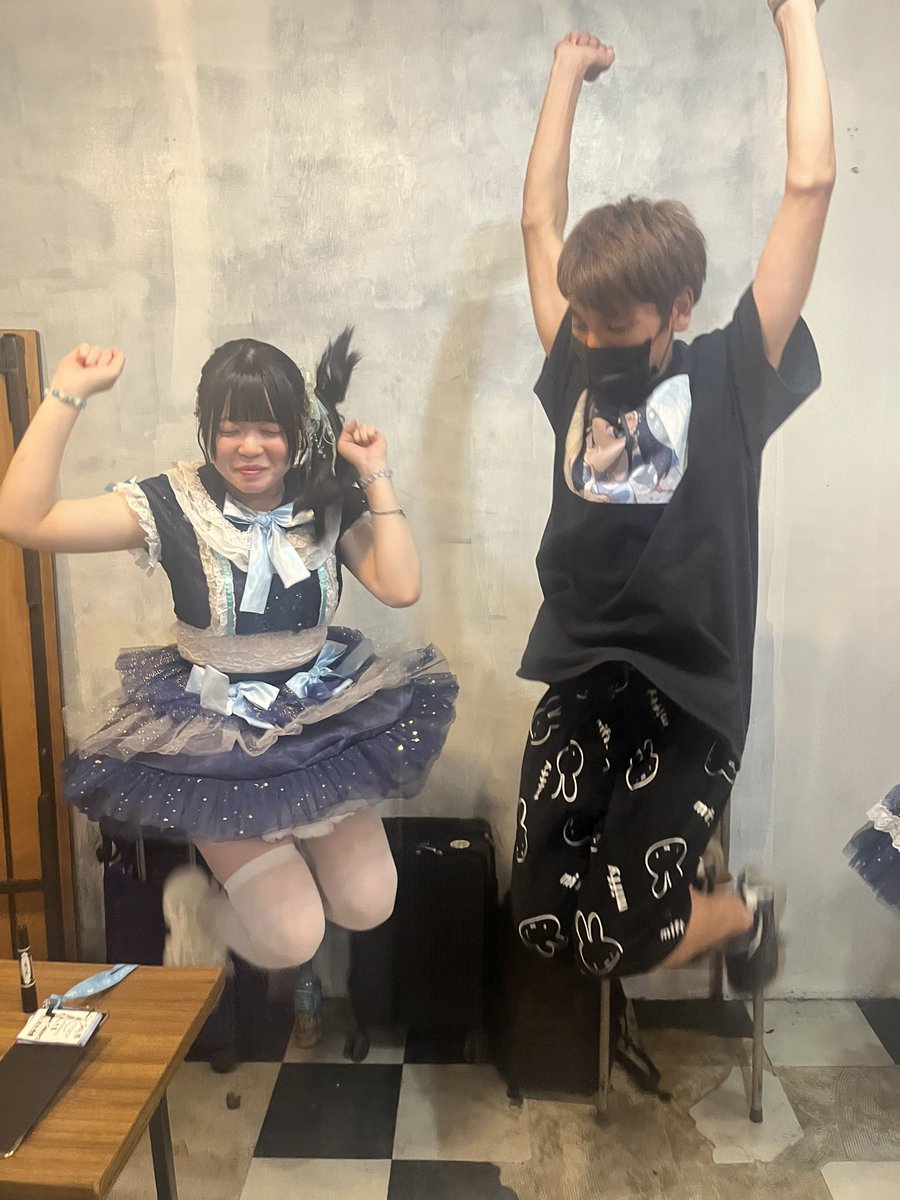 ku______cha's tweet photo. 張り1日頑張ったね。えらいねの図と、おつかれさまーバケーションになります。(名古屋感0) https://t.co/dKIve3Q2S7