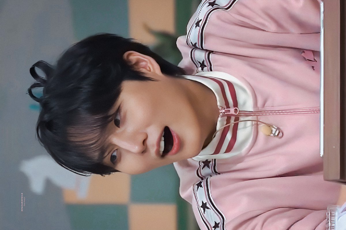 opacarophile_yk's tweet photo. 260613 - 놀토 Ep. 421

#DAY6 #데이식스 #YoungK #영케이 https://t.co/TLkI4VfOdU