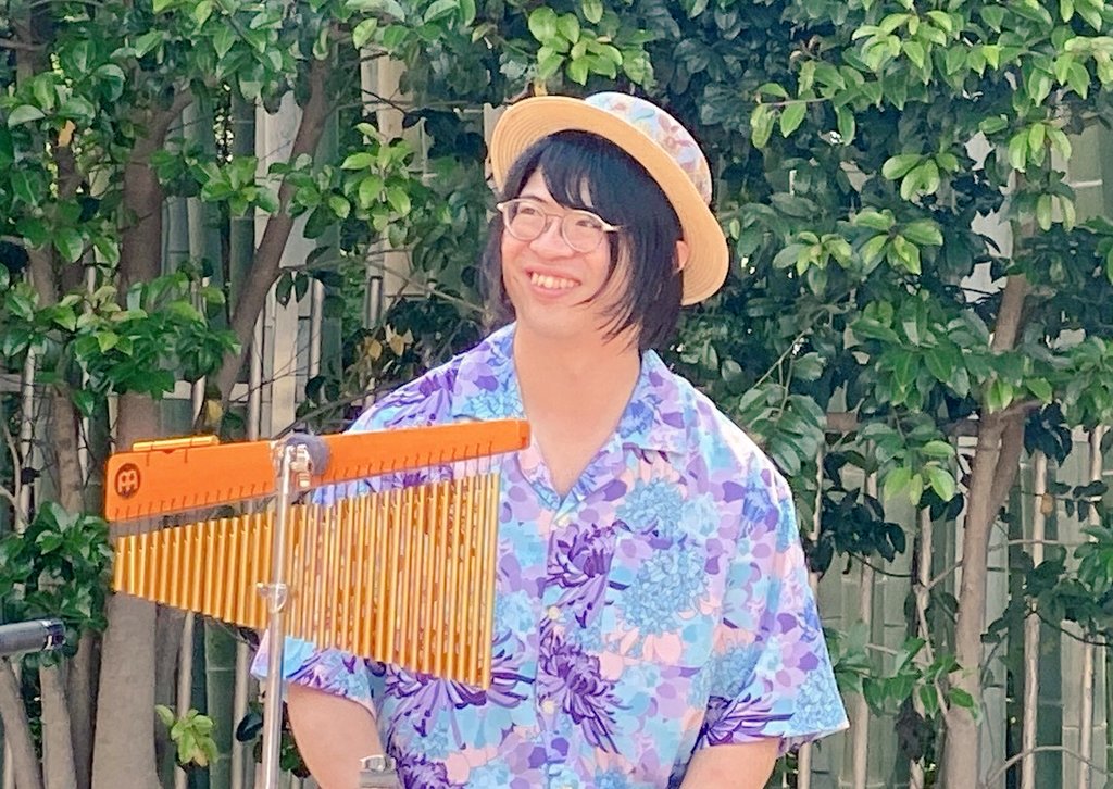ukuleleswitch3's tweet photo. 本日は #コマエdeハワイ2026 にお越し下さり有難うございました
暑い日差しの中、声援がステージに届きました
CDも沢山買って頂き感謝
出演はしませんが明日もイベントは続きますので是非
次回は9/12(土)、13(日)
#2026北陸ツアー
backyard Shotもお楽しみに📸
#ウクレレスイッチトリオ🎶
Manager-М🐈‍⬛ https://t.co/wVwacTgitO