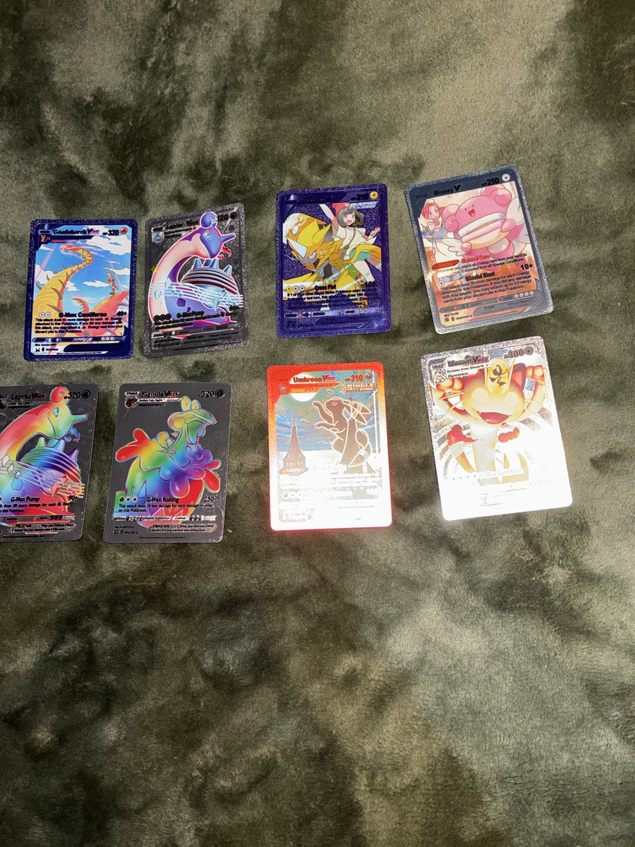danielssd20's tweet photo. Weird Etsy booster box #pokemon https://t.co/89ODREQfEm