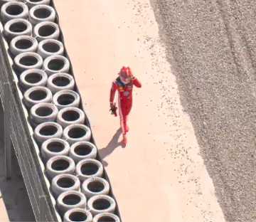 leclercsletters's tweet photo. charles is out of the car! https://t.co/0UWQGFnWpU