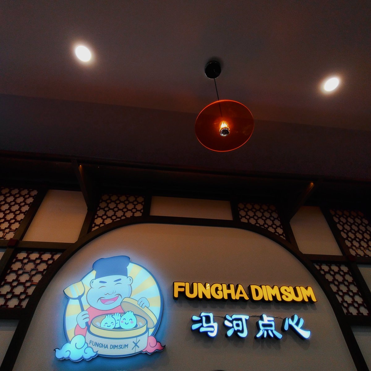 Be_TL11's tweet photo. Good movie. Good dim sum. Good mood~ 🎬🥟✨ https://t.co/rSNOYCGKKs