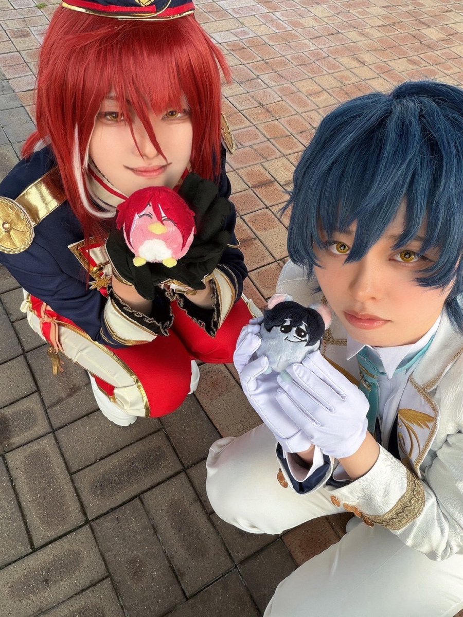 kumakuma_0o's tweet photo. 離脱写真遅れました〜！！！！
初静岡最高に楽しかったです！！
こまちゃん1日ありがとう😍❤️
また行きたい！！！！

#清水港でコス���レ https://t.co/OQygrafGdH