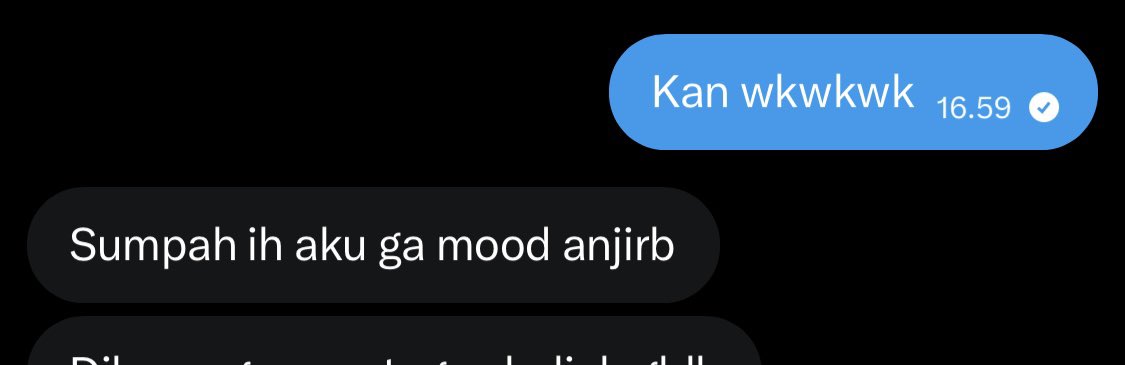 Imhasnaaa_'s tweet photo. 1 org yg sama tapi beda topik masing masing platform 😭( -line)

Ini gimana @silvivi23 🥹 https://t.co/7hIqv8n3gq
