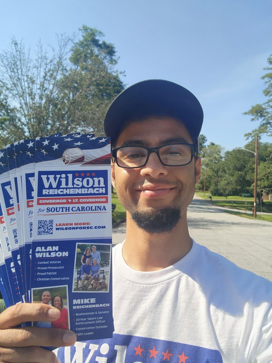 TeamWilsonSC's tweet photo. Team Wilson is out in full force all across the state to elect @AGAlanWilson! https://t.co/Y8DV2HORFY