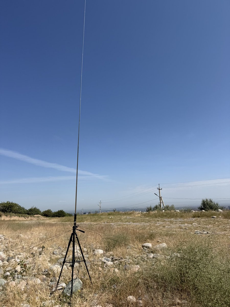 ex0qkt's tweet photo. Today’s #hamradio morning ☀️😎🇰🇬  Gift from my friend @SP9DLM was received! 📩 https://t.co/Oirbno5SHq