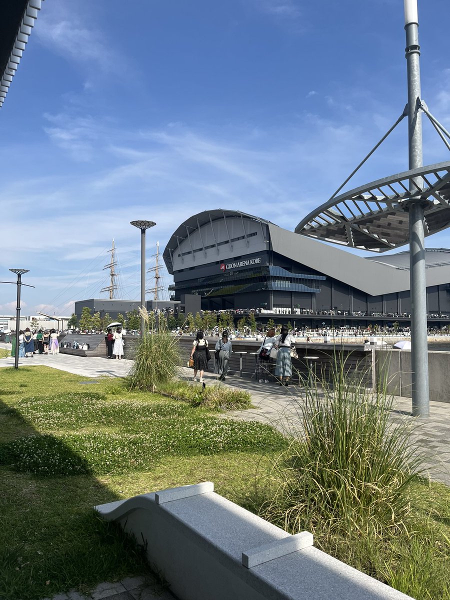 DSIM_2010's tweet photo. 蘭丸担の友人にお誘い頂いて、現地行ってきました

ど頭から声出しすぎて喉痛い🥹

推しに愚民って言ってもらえて最高でした

あと、泣くつもり無かったのに最後の中の人の挨拶で号泣してしまった(帰り道もぶり返して泣いた)

QUARTET_NIGHT ありがとう https://t.co/q8siCjzplb