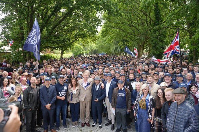 NickBuckleyMBE's tweet photo. I have never seen anything like the @RestoreBritain campaigning event this morning. Over a thousand people turned up to knock on doors and hand out leaflets. I am in shock at the numbers, the energy and the passion. Something special is happening. https://t.co/7dqLqZomoT