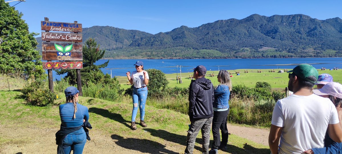 Alfred_Balle's tweet photo. En nuestros parques de la @CAR_Cundi tenemos los planes perfectos para estas vacaciones:

Este 14 de junio:
Fiesta del Venado en Guatavita
Una Noche en El Hato
Rally de la Tingua en Puente Sopó
Sendero El Cable en Neusa

Turismo sostenible, naturaleza y experiencias inolvidables.

Consulta la programación en: https://t.co/b9USH69G0d