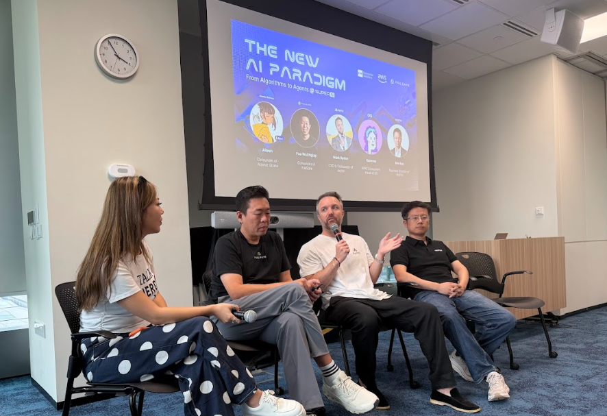 AethirCloud's tweet photo. Yesterday, Aethir's co-founder, @MRRydon, participated in an exciting panel discussion called "The New AI Paradigm From Algorithms to Agents", where he had the opportunity to represent our vision of the decentralized agentic economy, powered by distributed GPU compute infrastructure.
