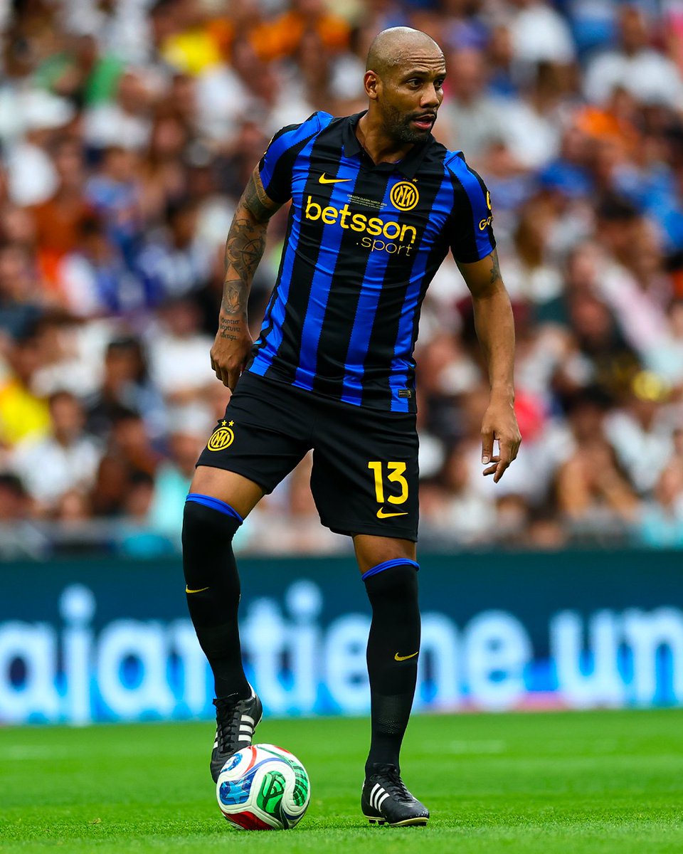 Inter's tweet photo. Classe ♾️ https://t.co/DN2P6DUto7