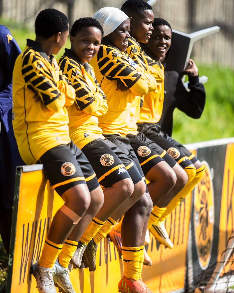 iDiskiTimes's tweet photo. 𝗖𝗛𝗜𝗘𝗙𝗦 𝗟𝗔𝗗𝗜𝗘𝗦 𝗗𝗘𝗟𝗜𝗩𝗘𝗥 𝗖𝗛𝗘𝗦𝗔 𝗠𝗣𝗔𝗠𝗔✌️

Kaizer Chiefs Ladies returned to winning ways with a thumping 5-0 win over NWU Vaal in the Gauteng Sasol Womens League at North West Vaal Field on Saturday afternoon. https://t.co/LHqAA6IrGG