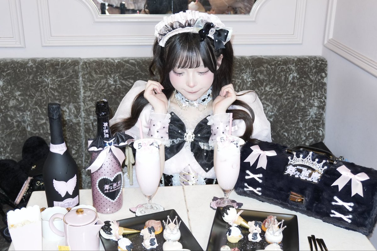 Post by しゆ on X: 🖤🎀ᐩᕀ