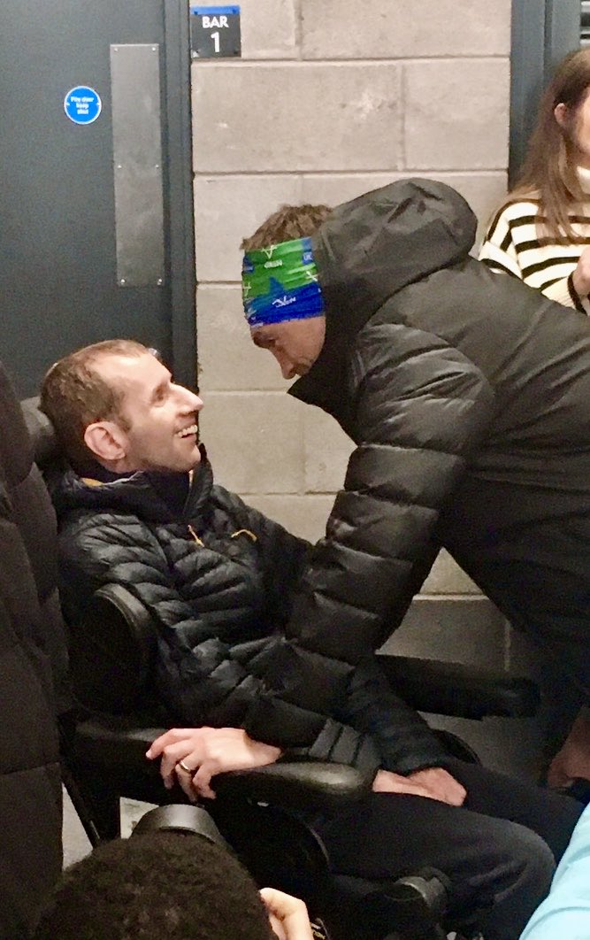 NeetsJust's tweet photo. On the same day one man is declared to be the world’s first trillionaire, and is not known for his philanthropy, another man - ordinary and from humble beginnings -  receives a knighthood for his selflessness, generosity of spirit and services to #MND💙
Congratulations #SirKev 👏🏻 https://t.co/rDm1knA7Qy