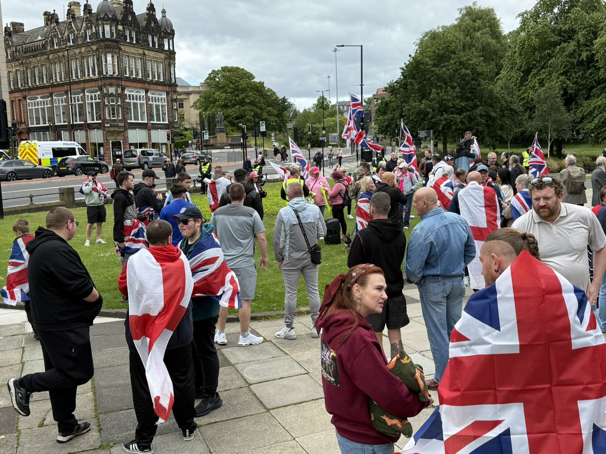 RDonaldson91's tweet photo. Crowds now starting to gather in Newcastle https://t.co/7SOf4IKx9T