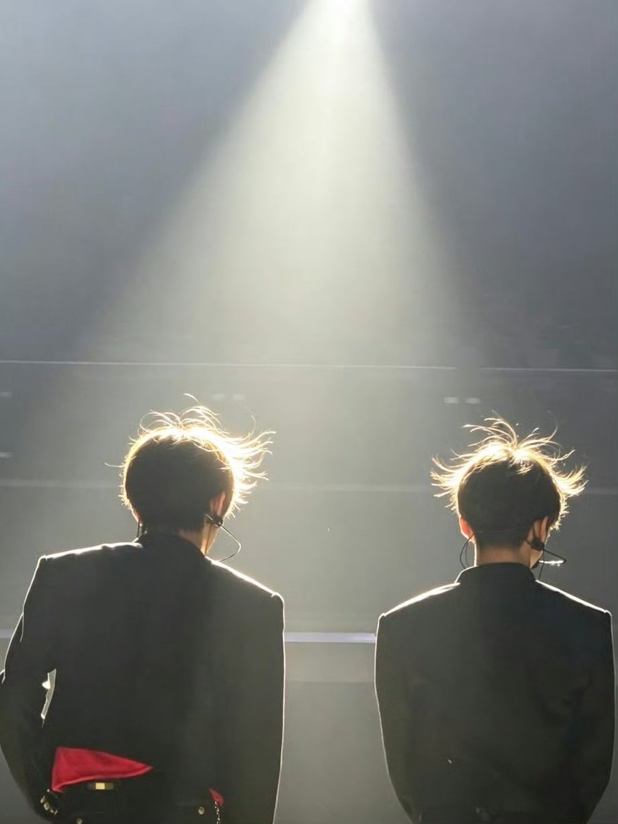 sxgnxin_'s tweet photo. my cat bunny duo 🤏🏻 https://t.co/CkddYegXaW