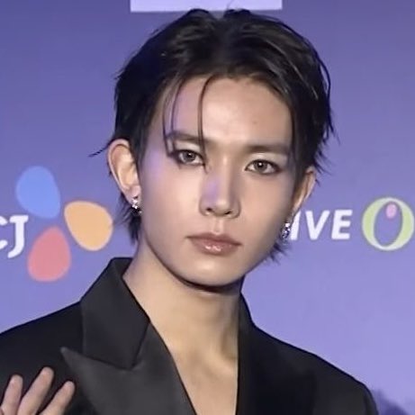 evaniesoo's tweet photo. eyeliner heeseung He's back https://t.co/kxUyw2ijbv