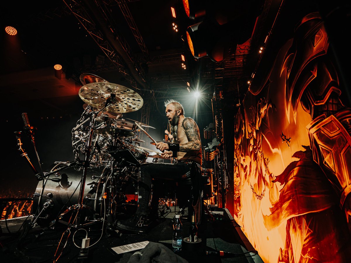 HammerFall tweet picture