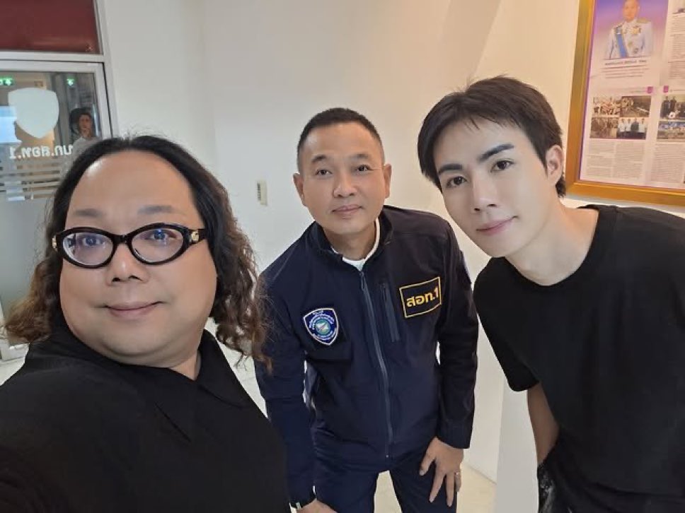 eingeiiing's tweet photo. น้ำาตาจะไหลดีใจที่พึกสู้เผื่อตัวเอง ขอให้ดำเนินได้อย่สงราบรื่น คนผิดได้รับโทษโดยเร็วๆ🫶🏻🫶🏻🫶🏻 #ZeePruk https://t.co/bvLbtElJGr