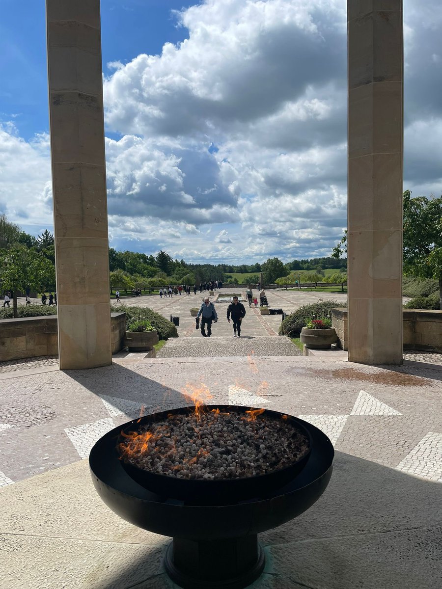 MattFieldUK's tweet photo. Lidice, obec vyhlazená nacisty v červnu 1942 jako krutá odplata po atentátu na Reinharda Heydricha. Silná připomínka, jak křehký je mír – a proč nesmíme nikdy zapomenout. https://t.co/9jGh6oiAIV