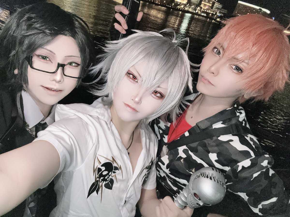 SA42mm8's tweet photo. 誕生日プレゼントでMAD TRIGGER CREWも結成してもらいました🥲💙💙💙 https://t.co/wxei89NFLy