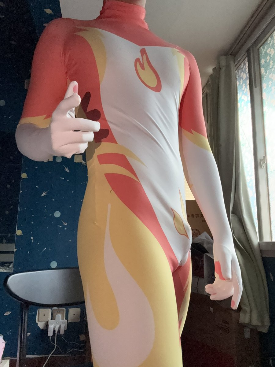 xiaoguai2333's tweet photo. 有什么🔥起来了 https://t.co/xN6wlpMcAZ
