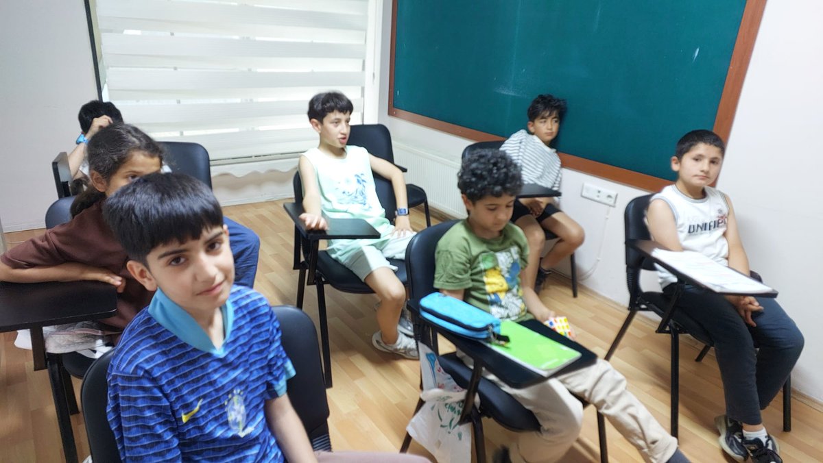 Akademy13's tweet photo. Dersên me yên zimanê Kurdî ji bo zarokan berdewam dike... https://t.co/6sEIMt9Fbh