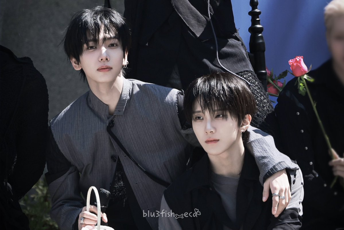 blu3fish_eca's tweet photo. 260613
🐈‍⬛🐕🧸

#태산 #TAESAN 
#명재현 #JAEHYUN
#운학 #WOONHAK
#보이넥스트도어 #BOYNEXTDOOR https://t.co/iUMZdKDYEP