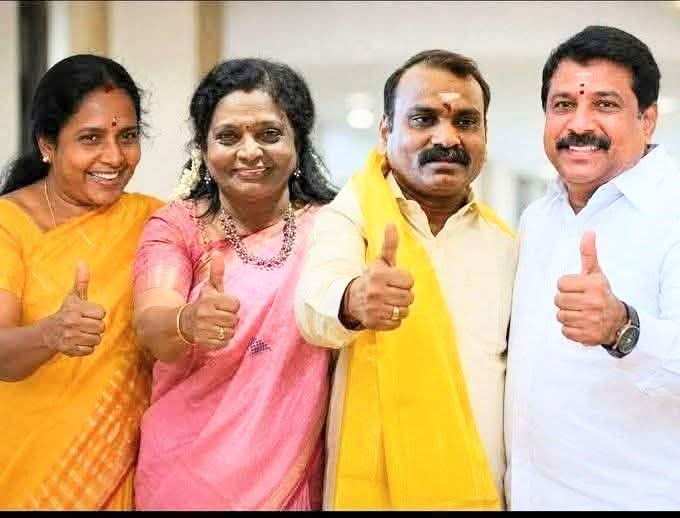 rnsaai's tweet photo. ADMKவில் எடப்பாடி
தமிழக பிஜேபில் இந்த நாலுபேர்

இந்த அஞ்சுபேர் மட்டுமே "கொள்கைக் குன்றுகள்"னு நான் சொல்வேன்

ஏன்னா இந்த அஞ்சுபேரு மட்டும் தான் அவங்க கட்சில மிச்சம் இருப்பாங்க
.... https://t.co/ifxXKWOAMm