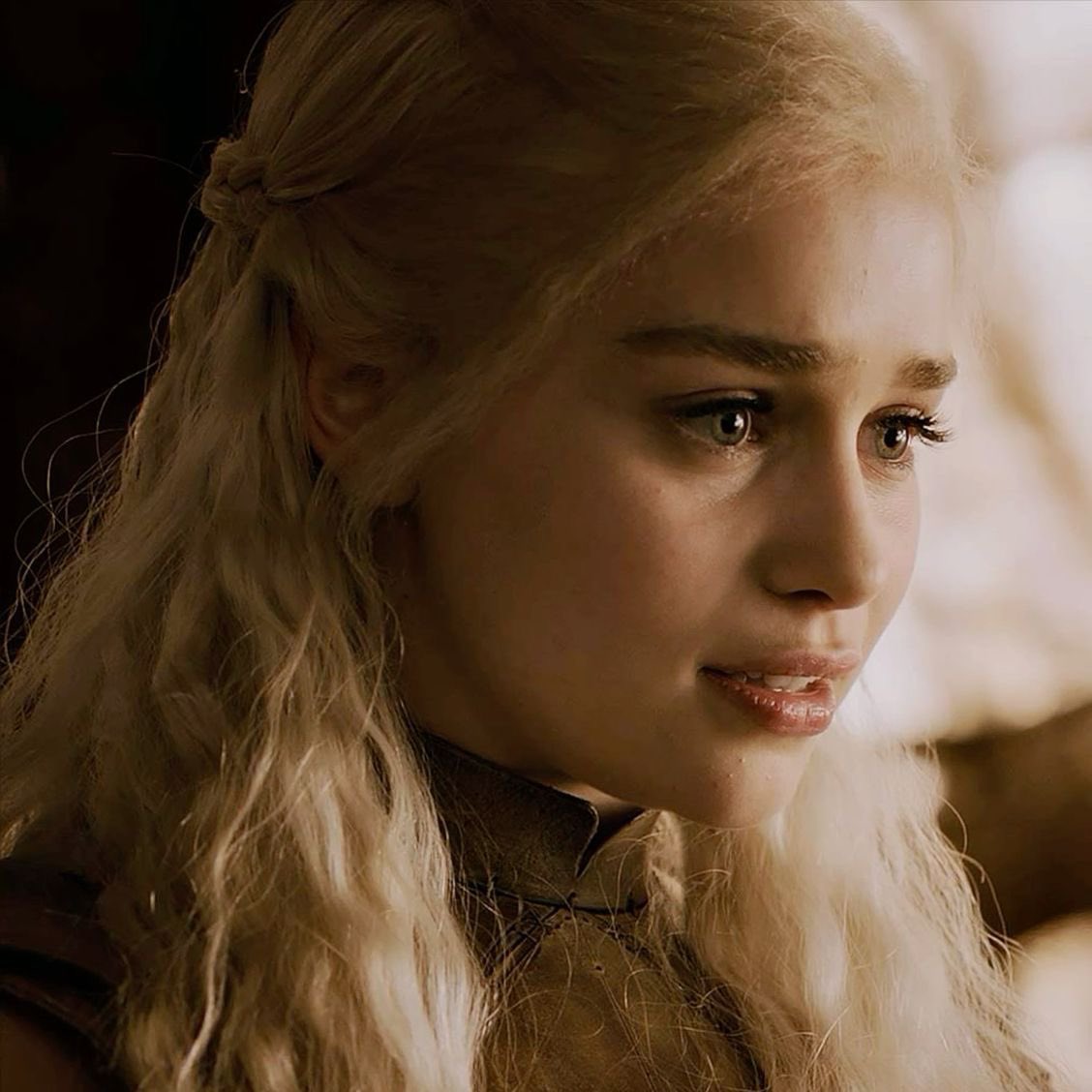 Arianalemontree's tweet photo. She was so book Daenerys here.
#DaenerysTargaryen #ASOIAF https://t.co/QaRGylyPOB