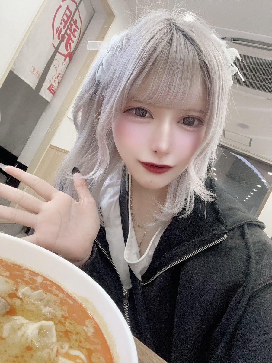 roaluv0's tweet photo. おしごとおわりまーらたん🤍 https://t.co/34gUeTecmr
