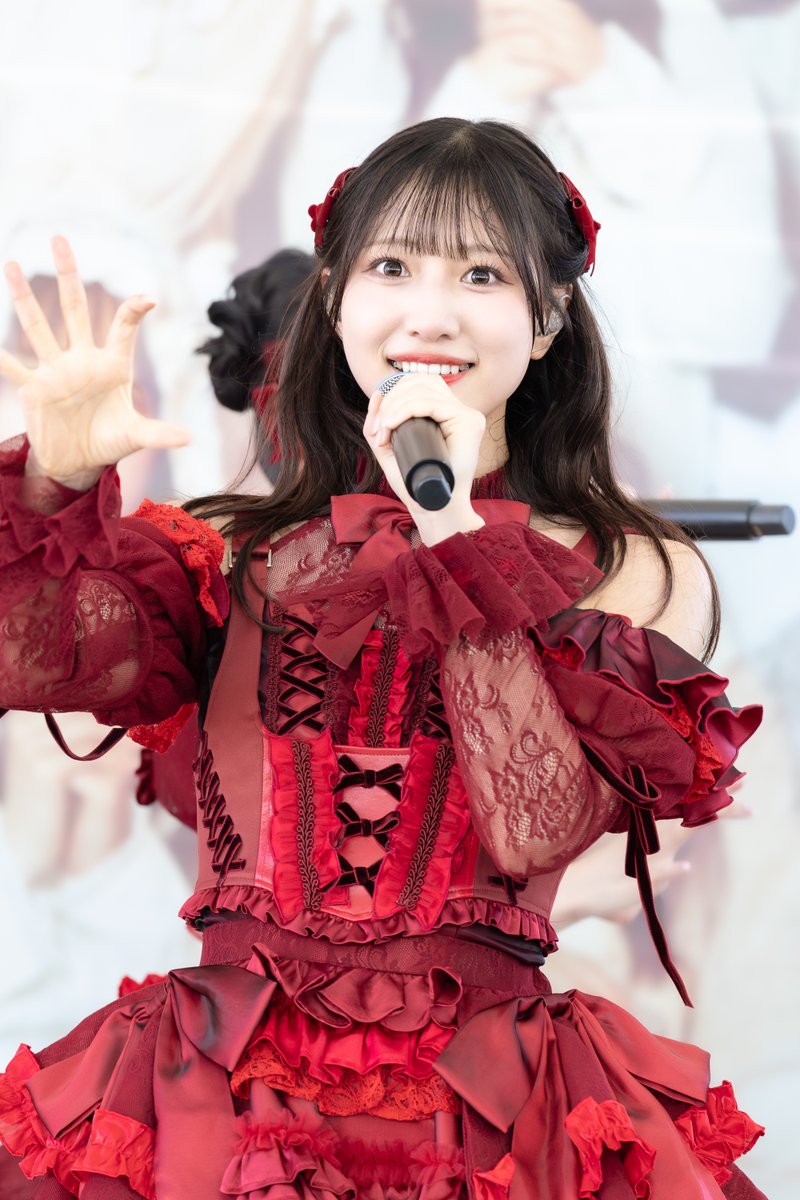 2021_1004's tweet photo. 2026.06.13
『愛くださいませ/ここでファーストキッス』発売記念
スペシャルリリ���スイベント
📍ららぽーと名古屋みなとアクルス
蟹沢萌子ちゃん　(@kanisawa_moeko) 

ウインク成功...⁉️ですね💘

#蟹沢萌子 #ノイミー #ノイミー_カメコ https://t.co/KRGRbWrPPh